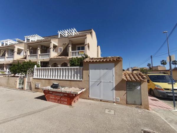 Duplex en venta en Barrio La Chismosa, Orihuela photo 1