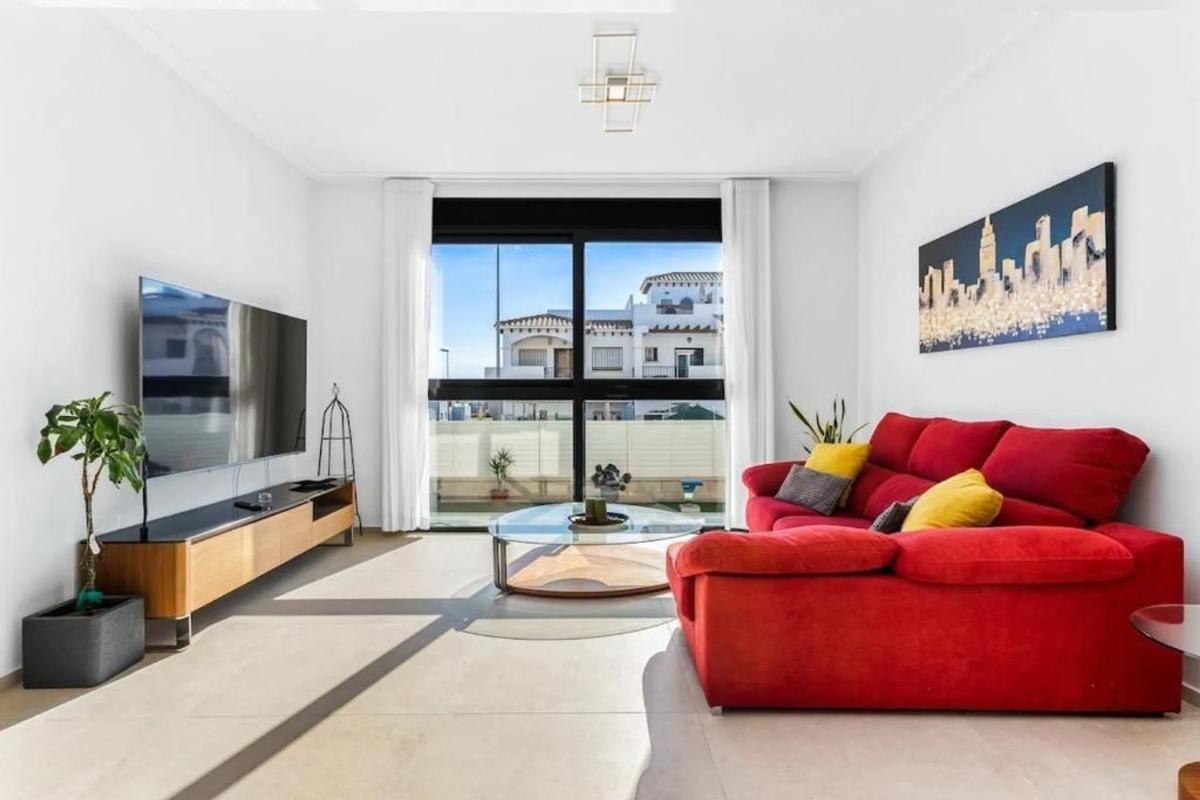 Venta de chalet independiente en Barrio La Ciñuelica - Villa Rosa, Orihuela
 photo 3