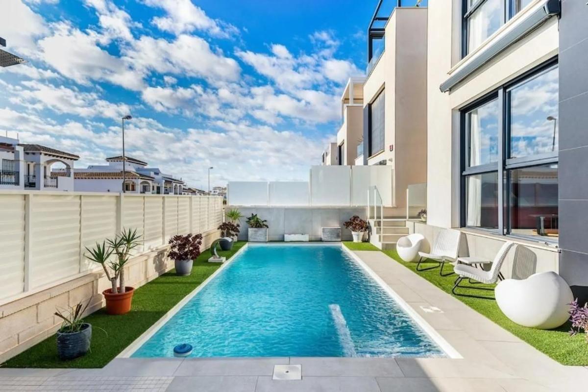 Venta de chalet independiente en Barrio La Ciñuelica - Villa Rosa, Orihuela
 photo 4