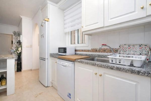 Sprzedaż mieszkania w Barrio La Florida, Orihuela
 photo 4