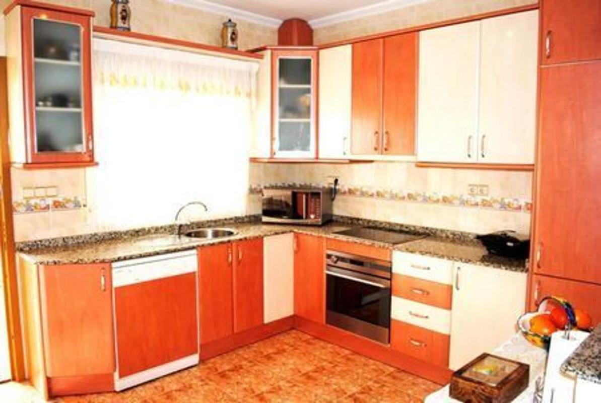 Sale of independent chalet in Barrio La Regia, Orihuela
photo 3