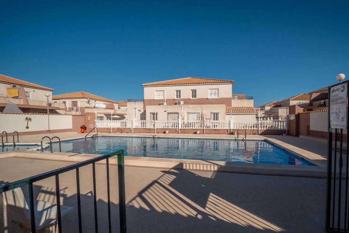 Properties for sale and rent in Spain photo 4