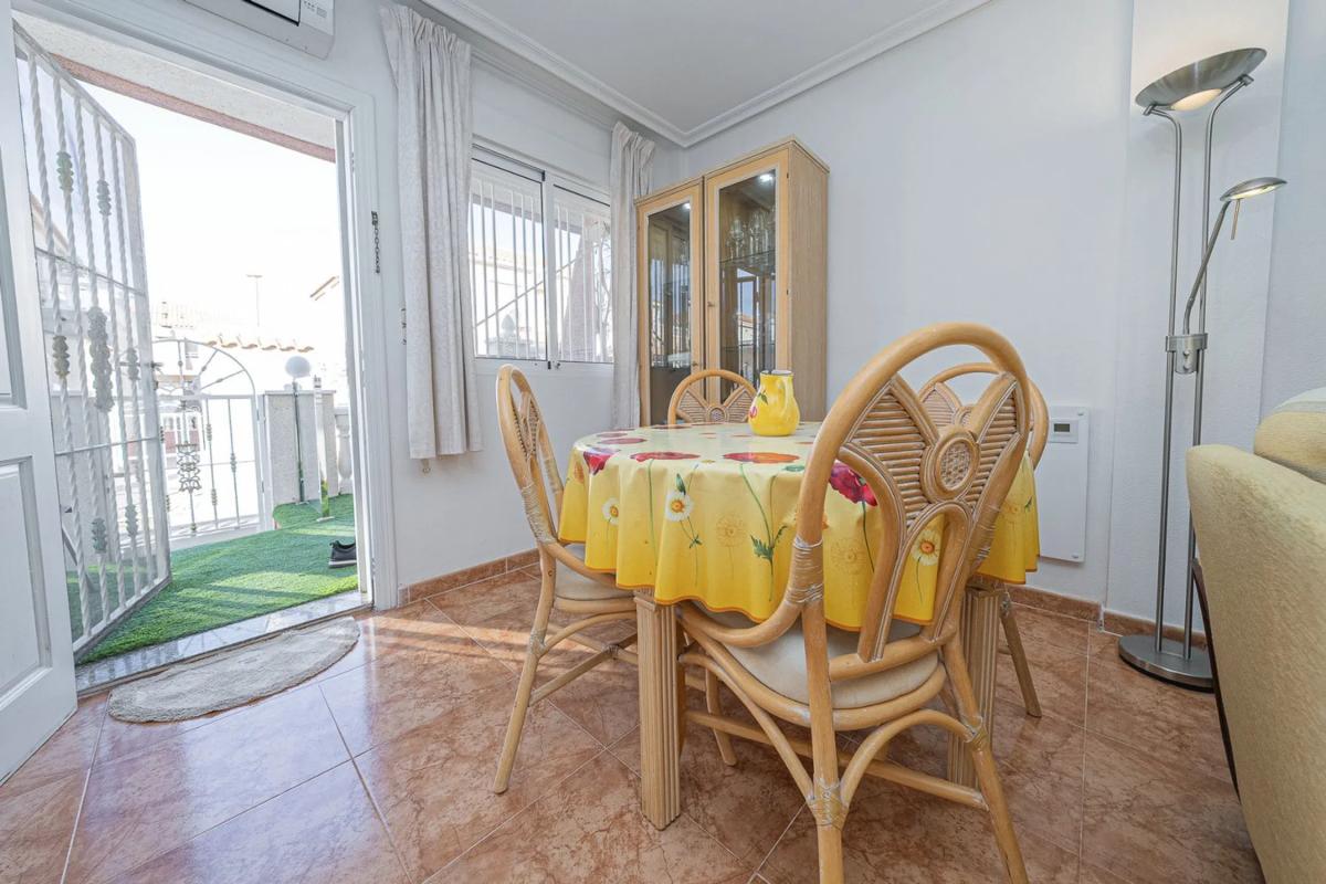 Properties for sale and rent in Spain photo 5