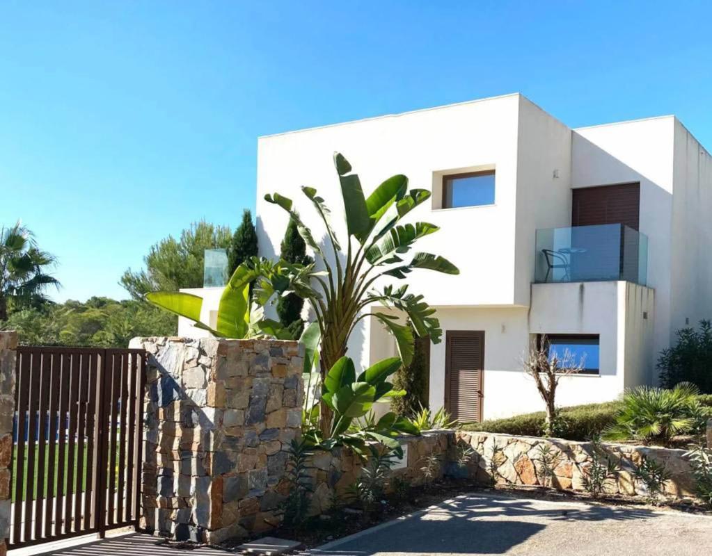 Venta de chalet independiente en Avenida de las Colinas, Orihuela
photo 2