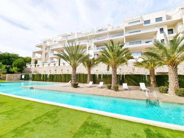 Penthouse for sale at Avenida de las Colinas, Orihuela photo 1