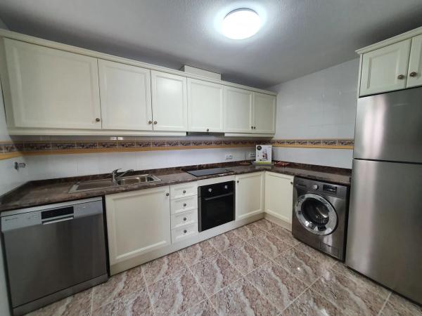 Venta de piso en Calle Malvinas, 3, Orihuela
 photo 1