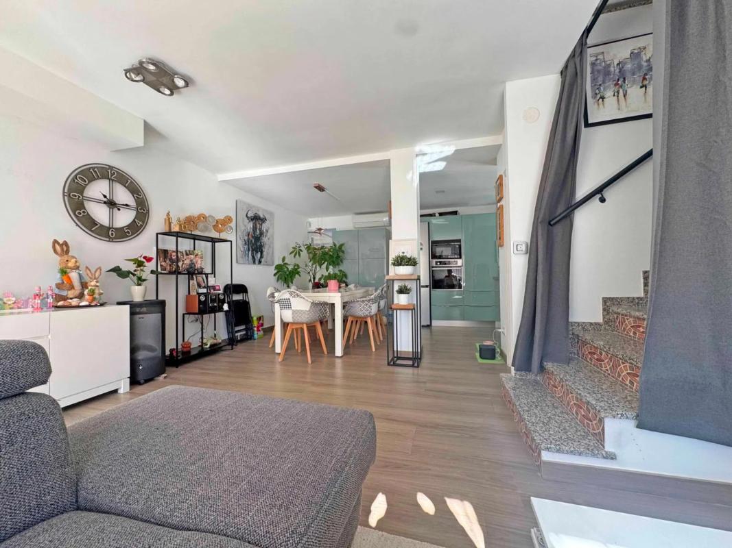 Venta de chalet adosado en Calle Peñalara , Orihuela photo 1
