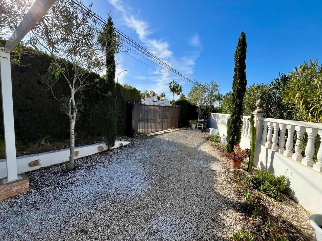 Venta de chalet independiente en Barrio Las Filipinas, Orihuela
 photo 5
