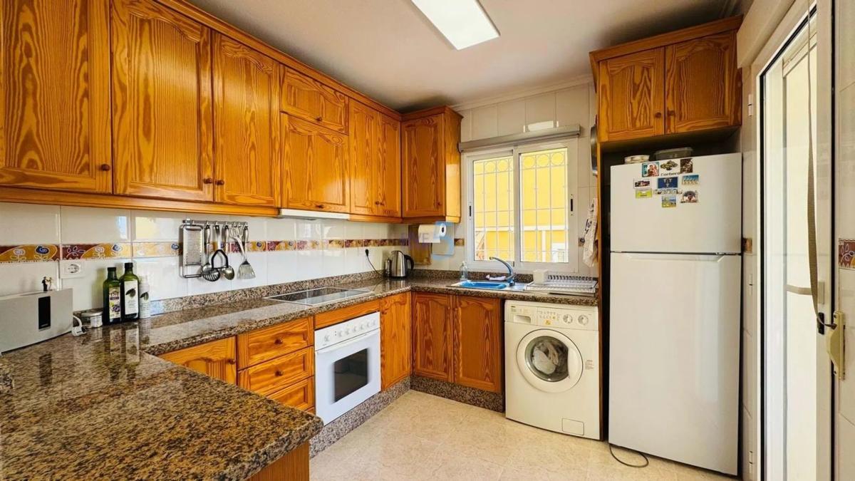 Venta de chalet independiente en Barrio Las Filipinas, Orihuela
photo 4
