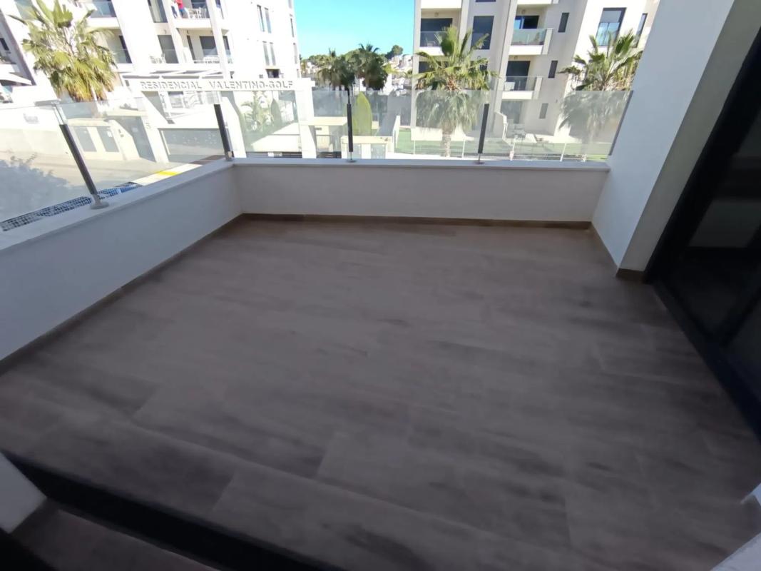 Venta de piso en Calle Bohemios, 2, Orihuela
 photo 2