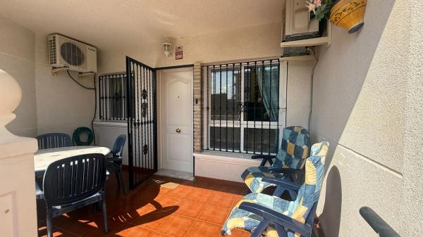 Venta de piso en Calle Columbretes, 52, Orihuela
 photo 2