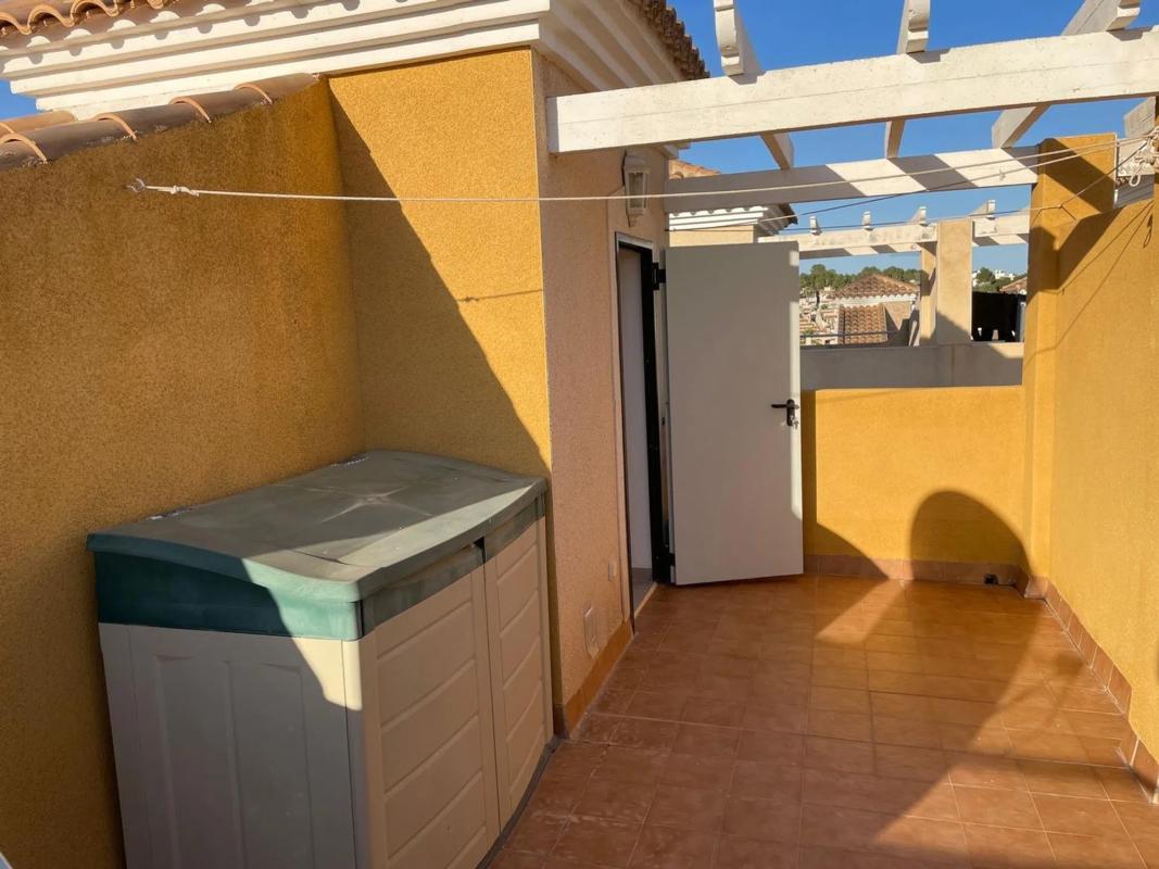 Propiedades en venta y alquiler en España photo 1