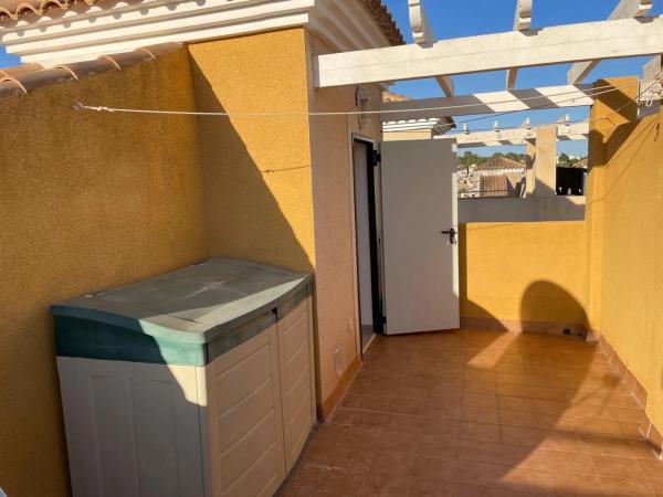 Chalet pareado photo 1