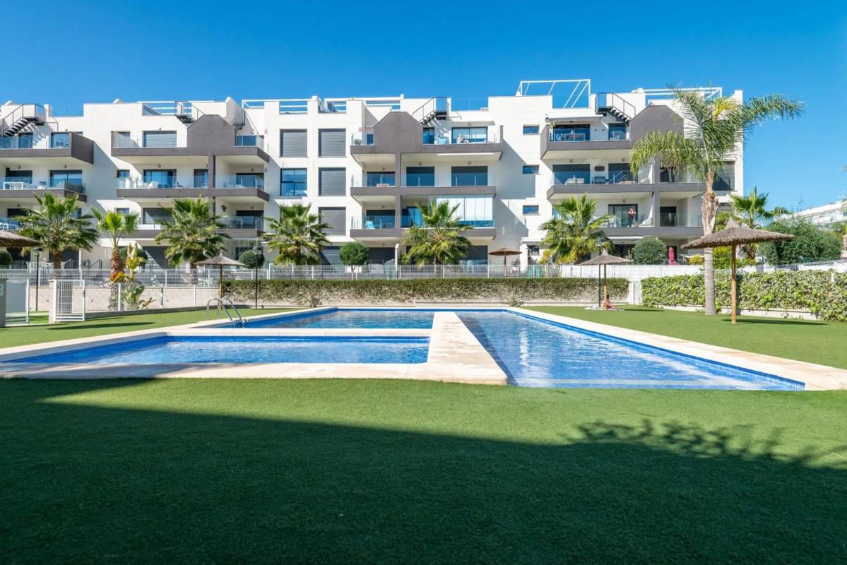 Venta de ático en Calle la Verbena de la Paloma, Orihuela photo 1