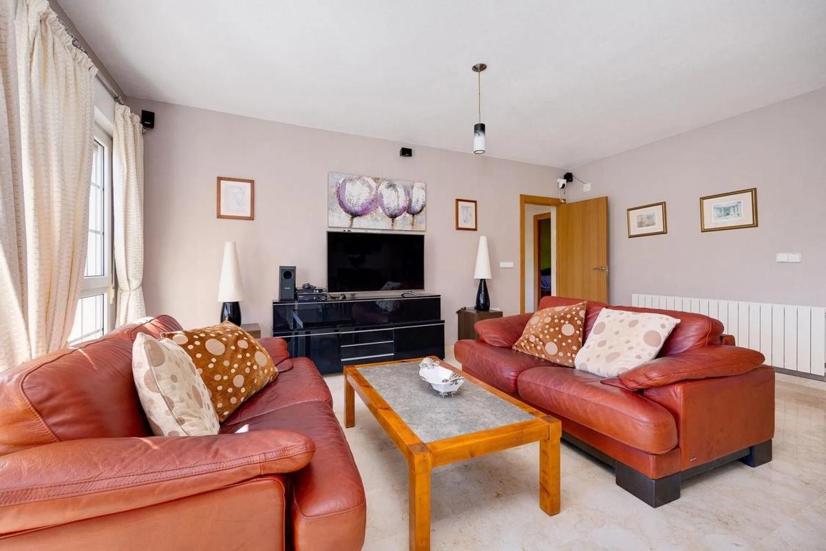 Sale of independent chalet in Barrio Las Ramblas, Orihuela
photo 5