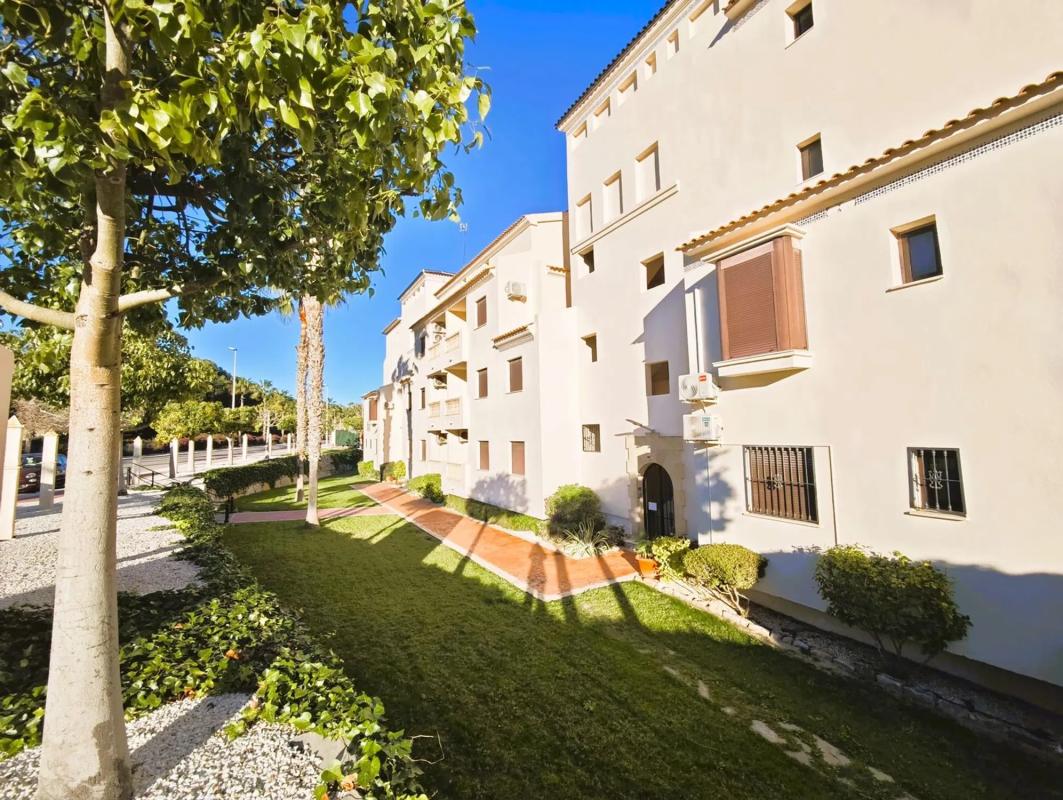 Venta de piso en Polígono Ramblas la R-1, Orihuela
photo 2