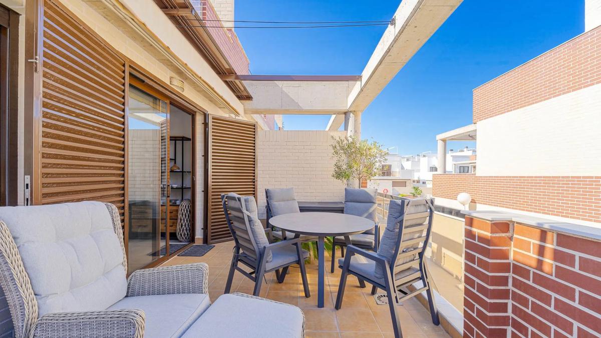 Venta de duplex en Calle Cabo Prior, 2, Orihuela photo 2