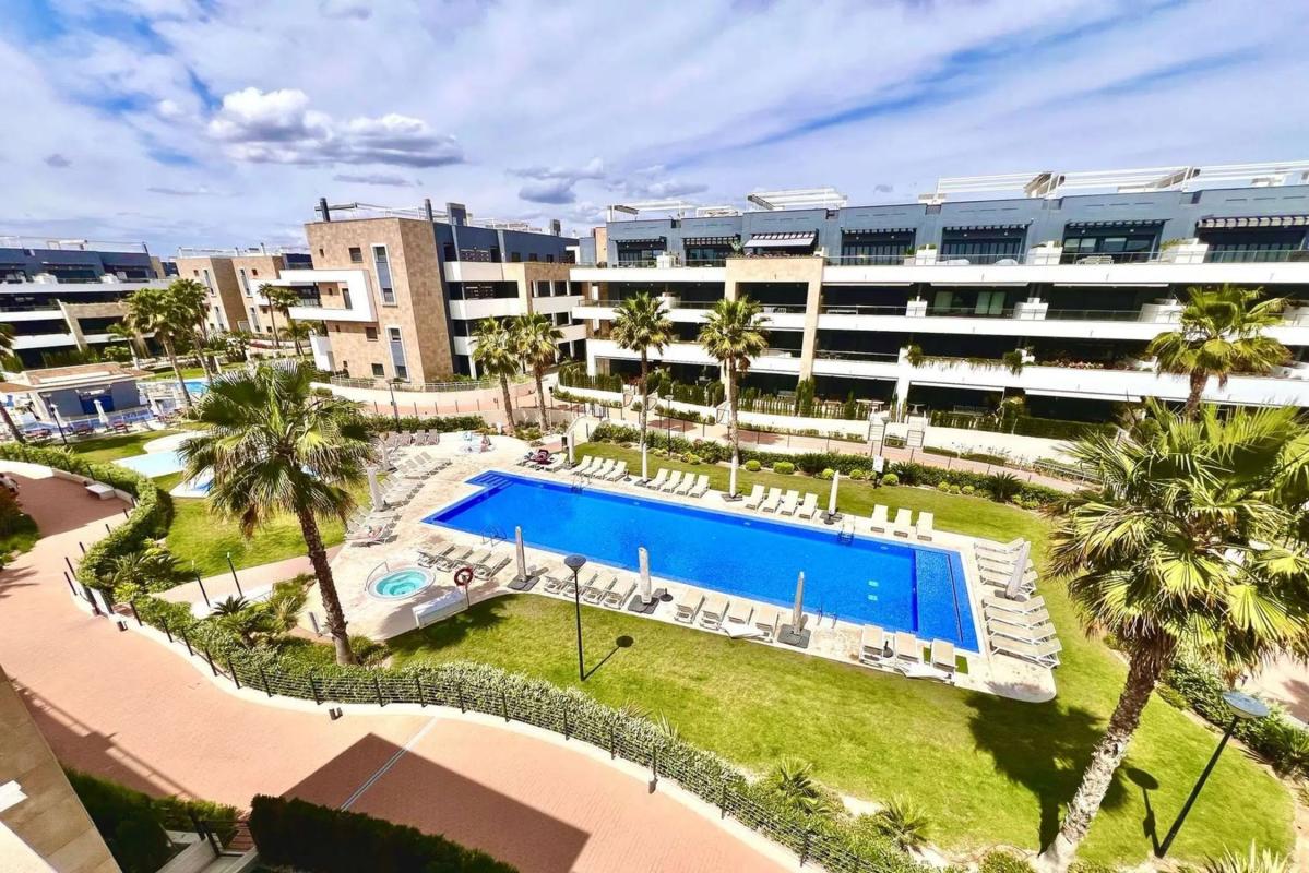 Venta de piso en Barrio Playa Flamenca, Orihuela
 photo 2