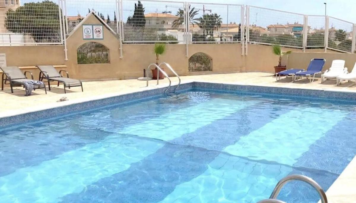 Venta de chalet adosado en Calle Nicolás de Bussi , Orihuela photo 2