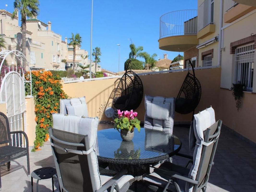 Properties for sale and rent in Spain photo 4
