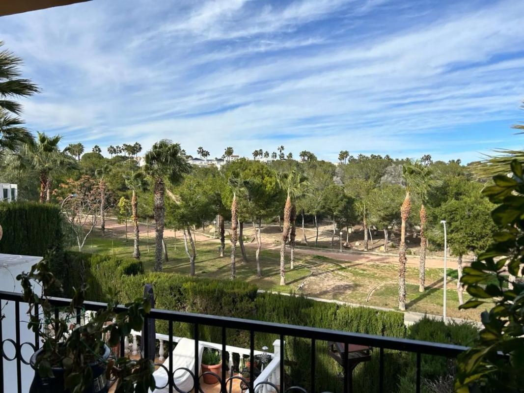 Venta de chalet independiente en Calle Estrecho de Mesina, 14, Orihuela
photo 4