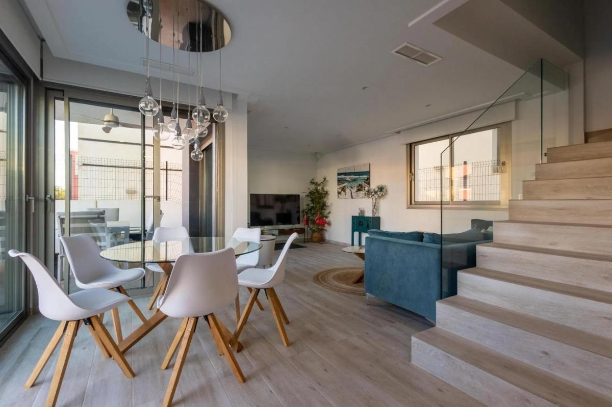 Venta de chalet independiente en Barrio Villamartín, Orihuela
photo 3