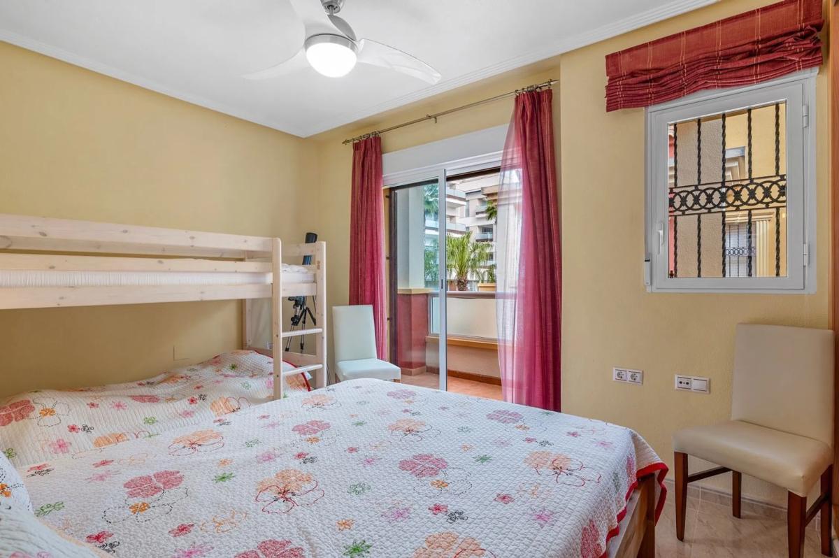 Venta de chalet adosado en Calle Canela , Orihuela photo 1