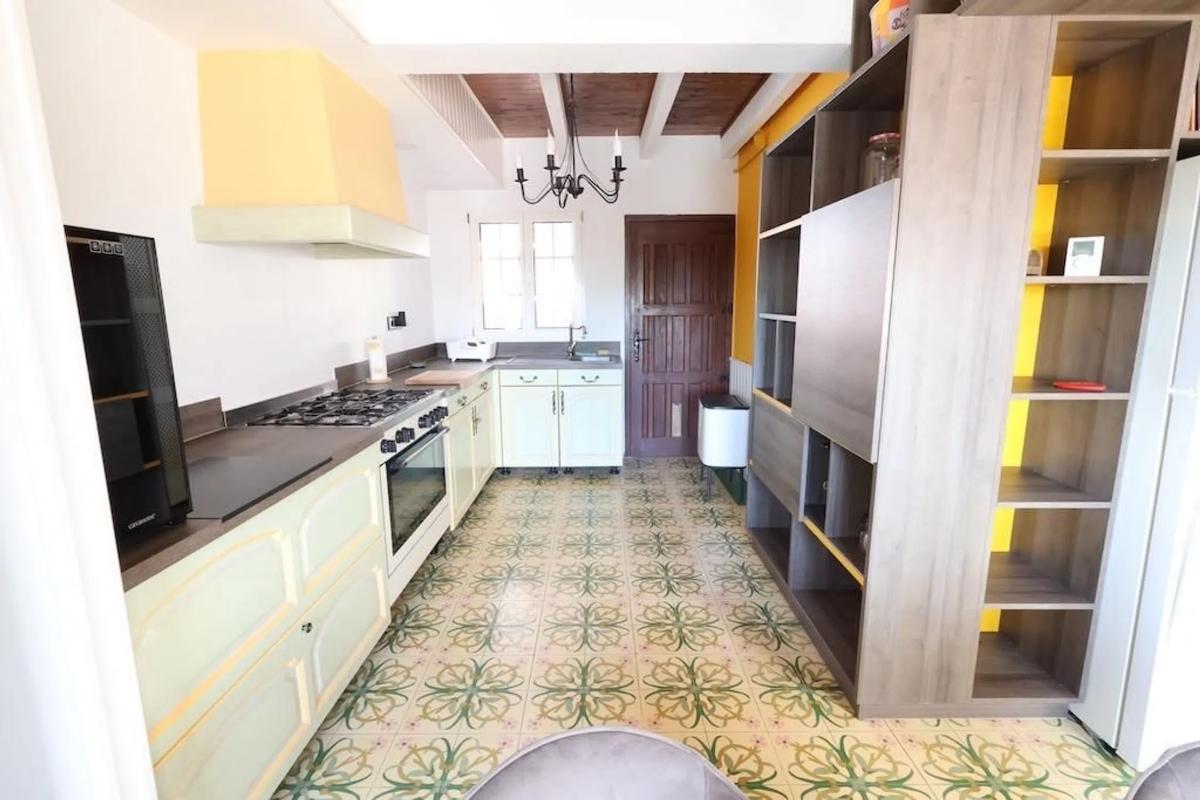 Sale of independent chalet in Barrio Villamartín, Orihuela
photo 2
