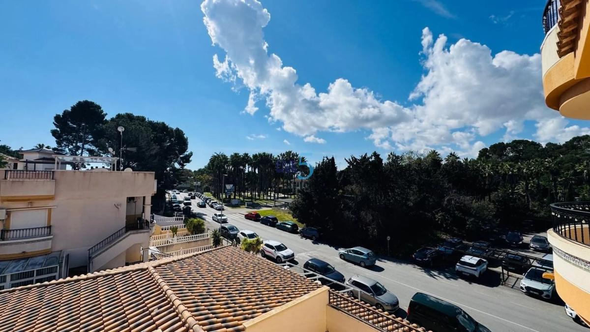 Venta de piso en Barrio Villamartín, Orihuela
 photo 2
