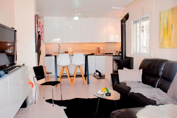 Chalet independiente en venta en Urbanització Pau 8, Orihuela
thumbnail 2