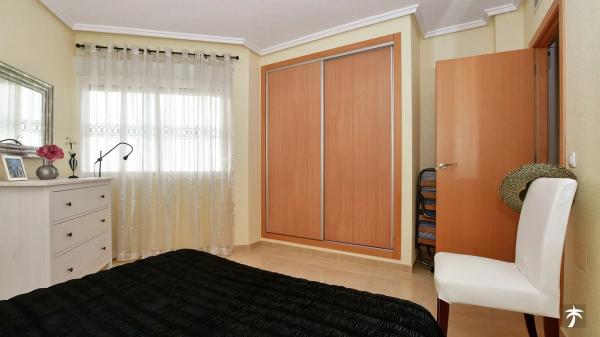 Chalet adosado en calle Curry, 4 photo 1