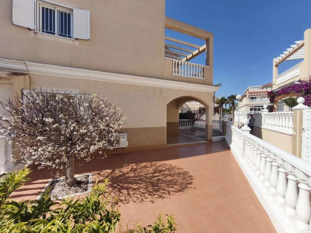 Продажа дуплекса на Barrio Zeniamar, Ориуэла photo 1