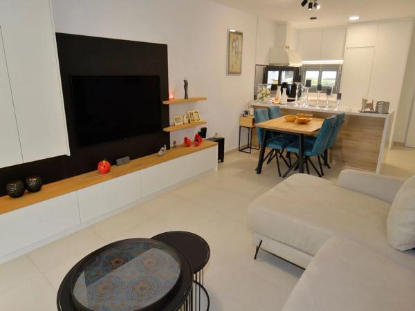 Sale of flat in Calle Jose Maria Olazabal s/n, Pilar de la Horadada
 photo 1