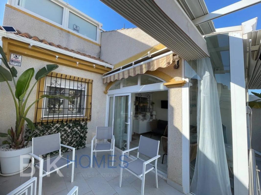 Venta de chalet independiente en Calle Remo, Pilar de la Horadada
photo 2
