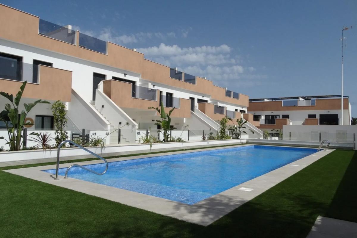 Venta de ático en Zona Pueblo, Pilar de la Horadada photo 1