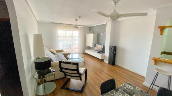 Venta de piso en Mil Palmeras, Pilar de la Horadada
thumbnail 1