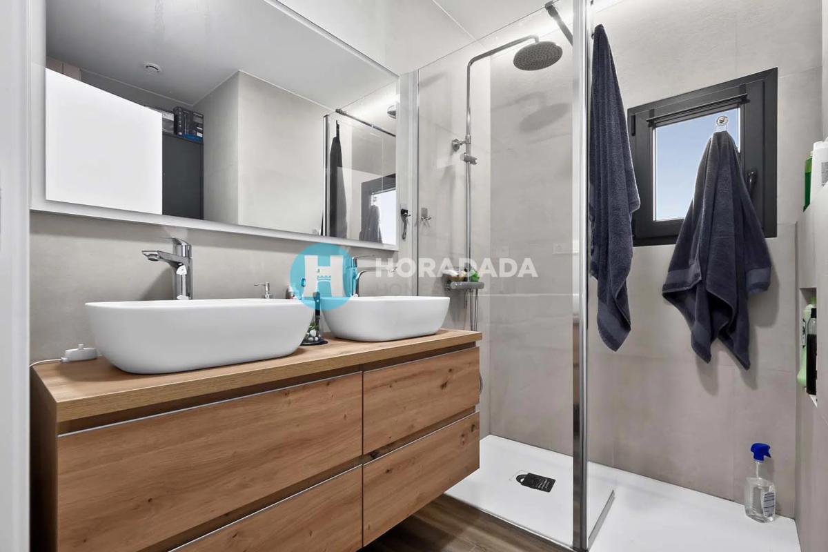 Properties for sale and rent in Spain photo 4