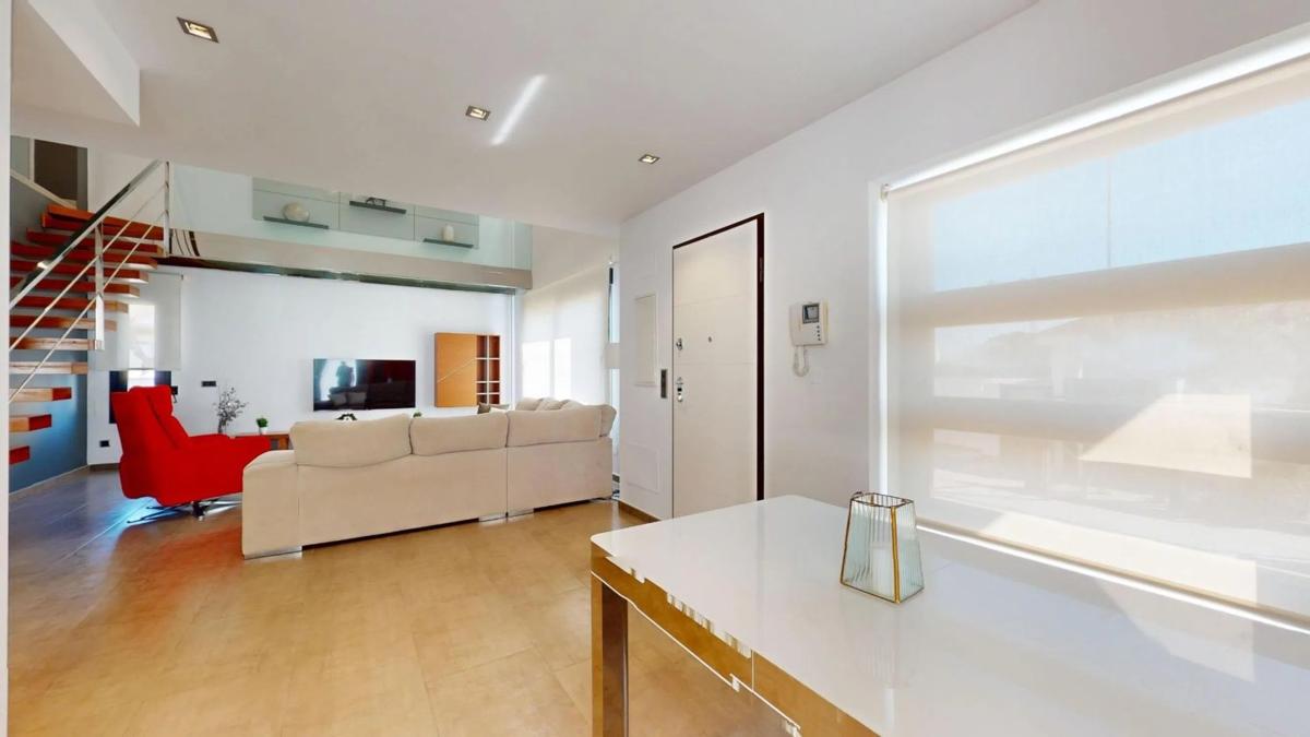 Sale of independent chalet in Calle Pegaso, Pilar de la Horadada
photo 3