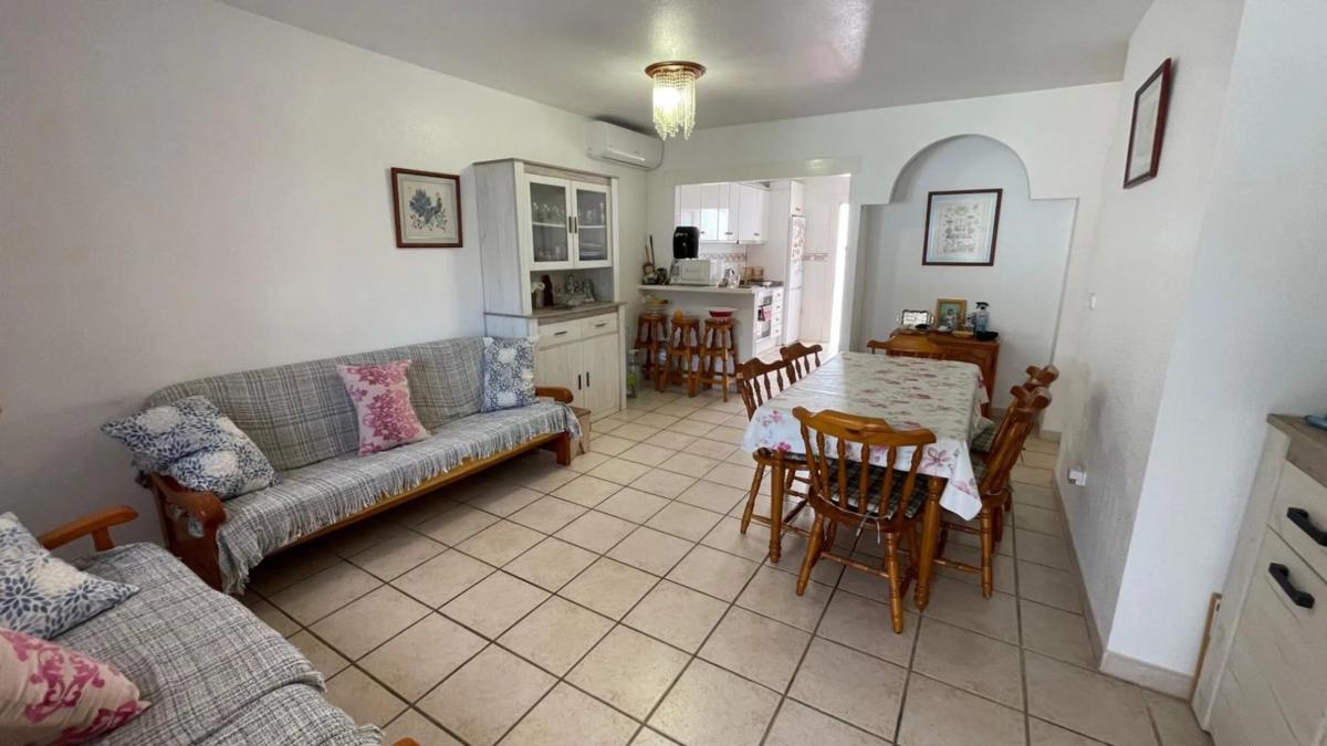 Sale of independent chalet in Zona Pueblo, Pilar de la Horadada
photo 3