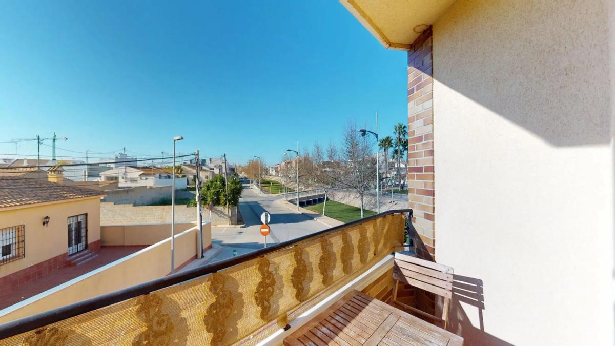 Venta de piso en Avenida de los Segundas, Pilar de la Horadada
photo 1
