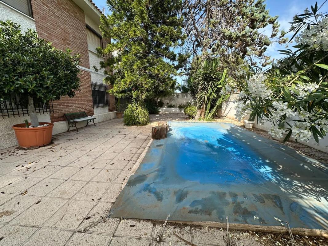 Sale of townhouse in Avenida Jardines , Pilar de la Horadada photo 5