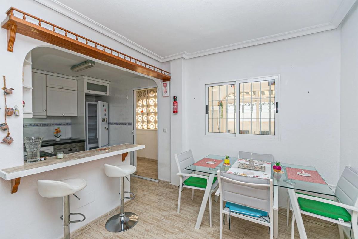 Properties for sale and rent in Spain photo 2
