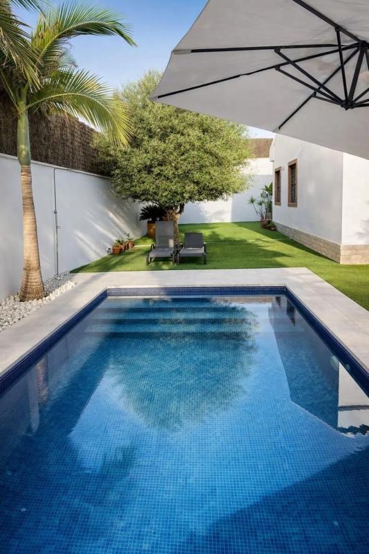 Sale of independent chalet in Calle Salar, Pilar de la Horadada
photo 1