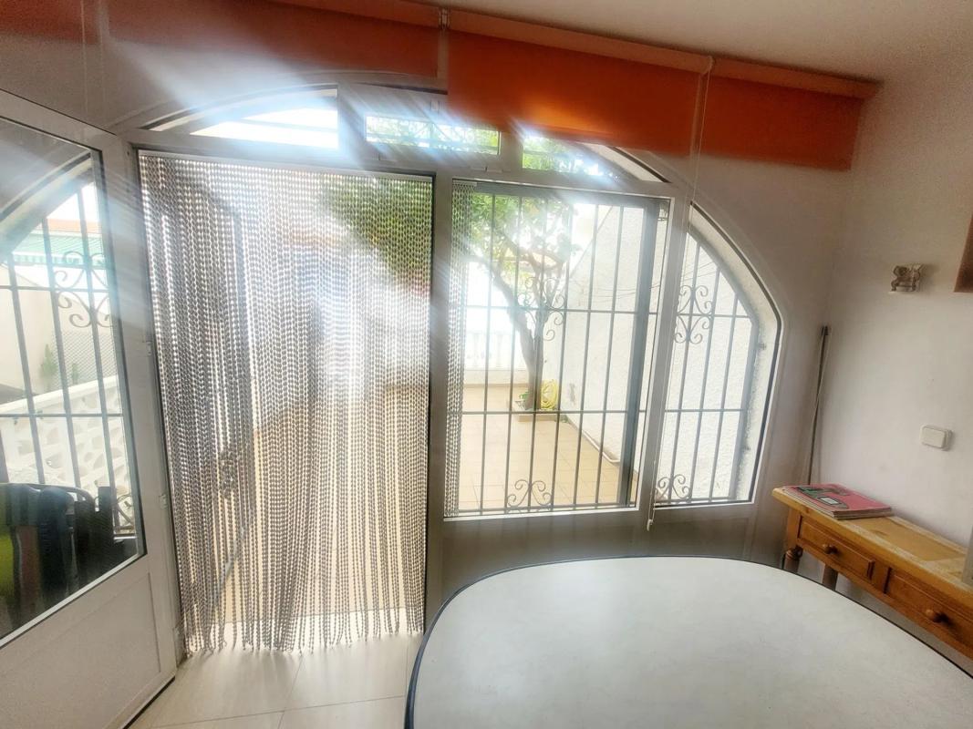 Properties for sale and rent in Spain photo 3