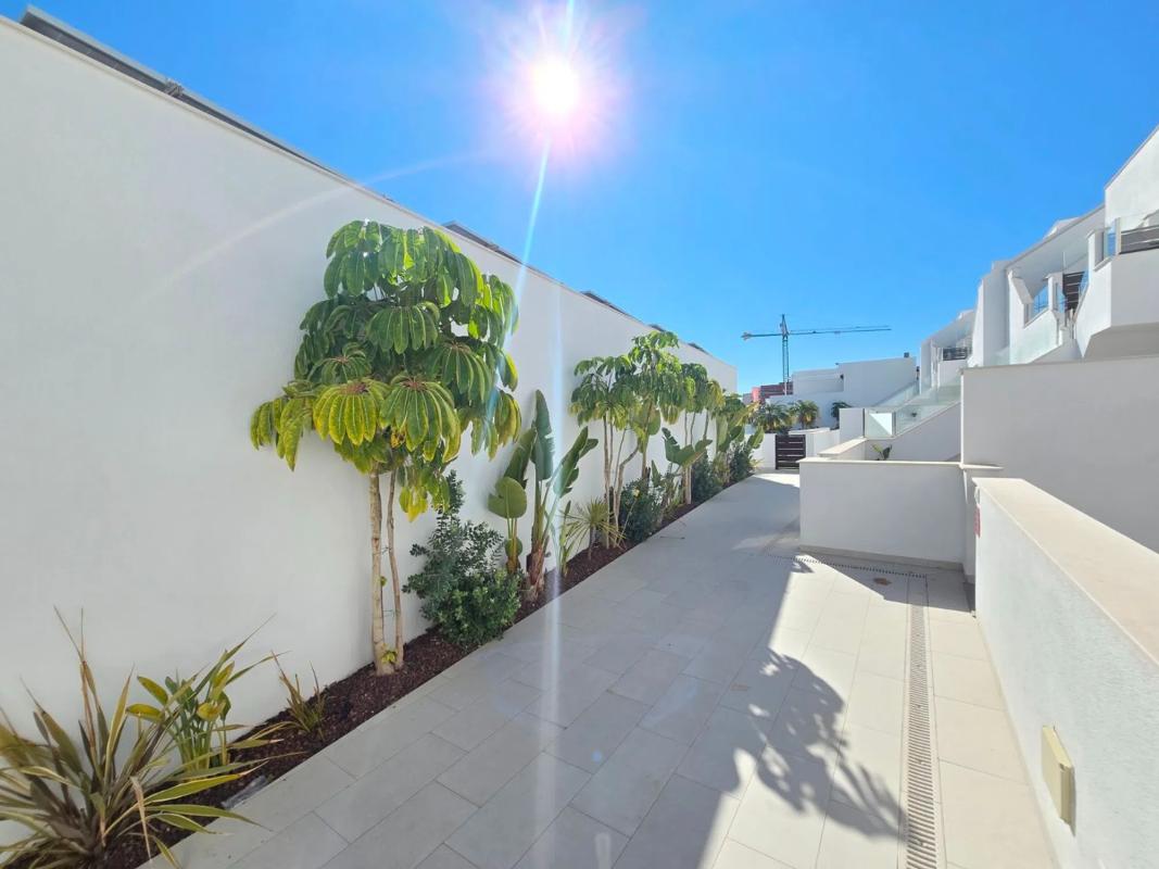 Sale of apartment in Avenida de la Constitución, 113, Pilar de la Horadada
photo 4