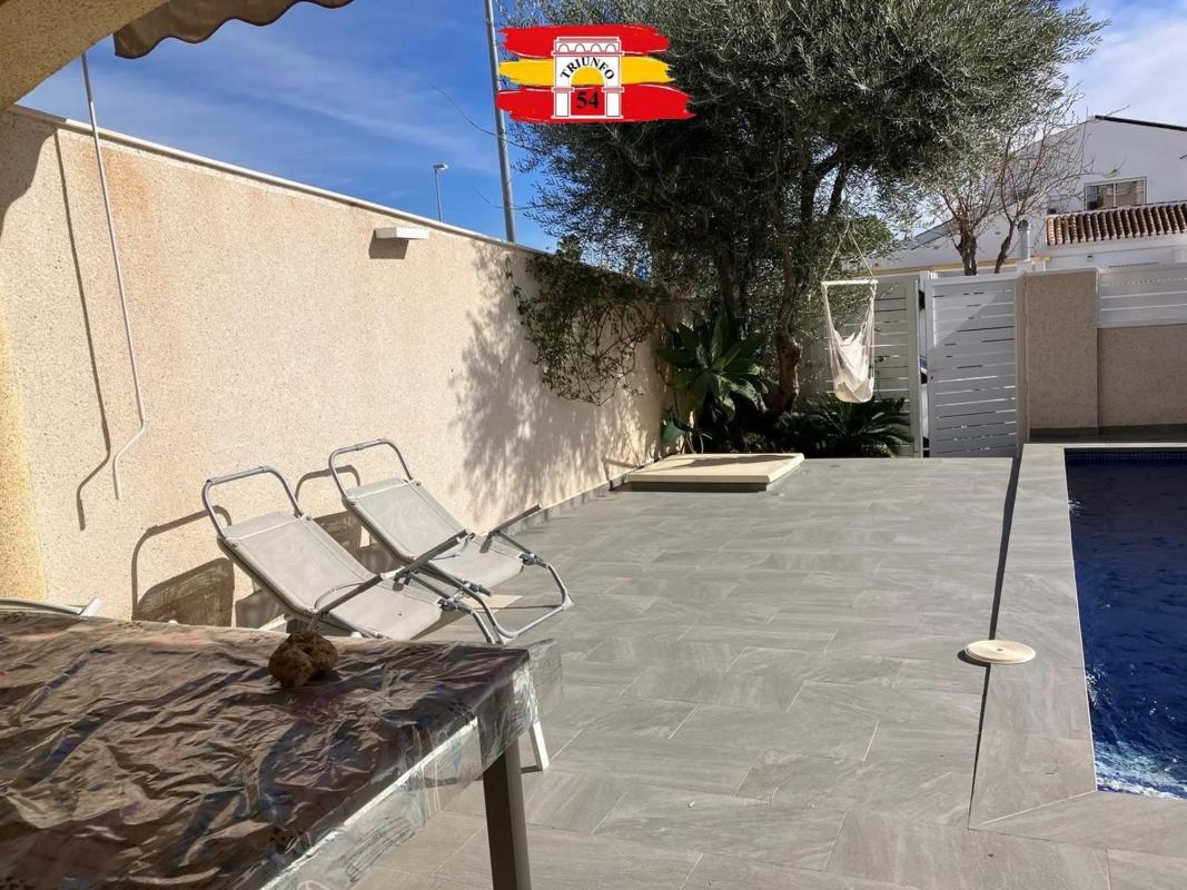 Properties for sale and rent in Spain photo 5