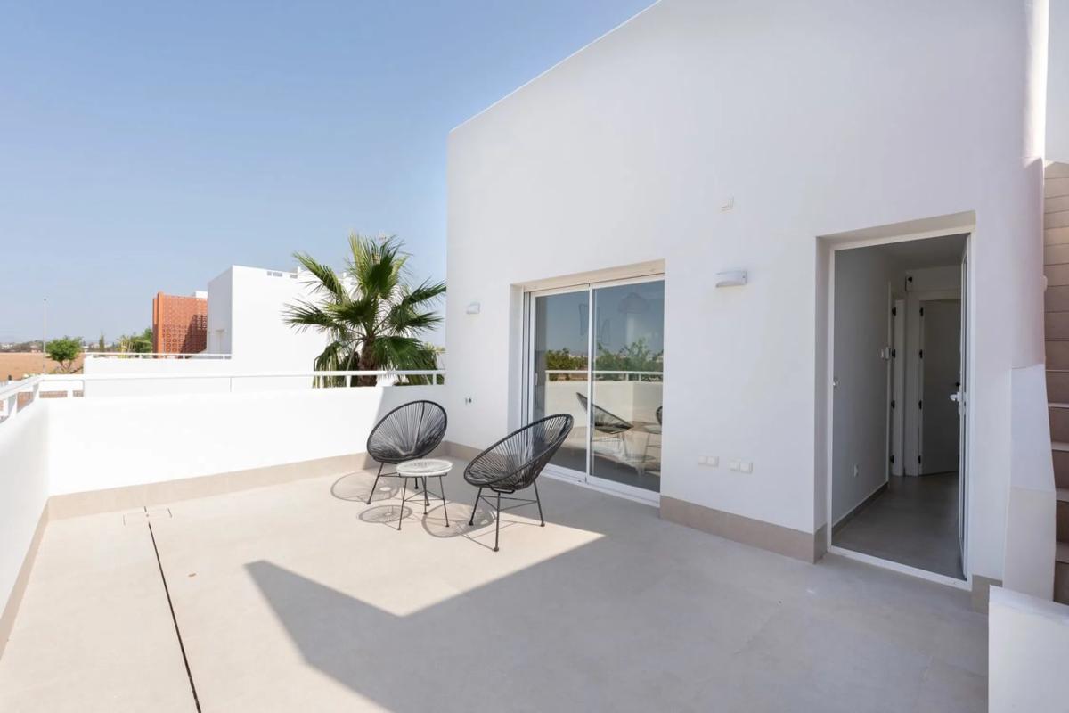 Sale of apartment in Zona Pueblo, Pilar de la Horadada
photo 1