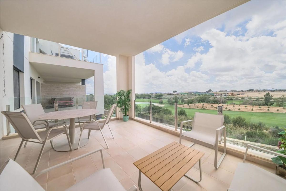 Sale of apartment in Zona Pueblo, Pilar de la Horadada
photo 2