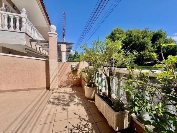 Chalet adosado thumbnail 2