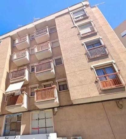 Sprzedaż mieszkania w Calle Agustín Bertomeu, 17, Rafał
thumbnail 2